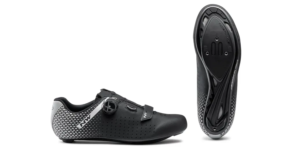 Korlátozott ajánlat CIPŐ Northwave ROAD CORE PLUS 2 WIDE 42 FEKETE/EZÜST szélesített