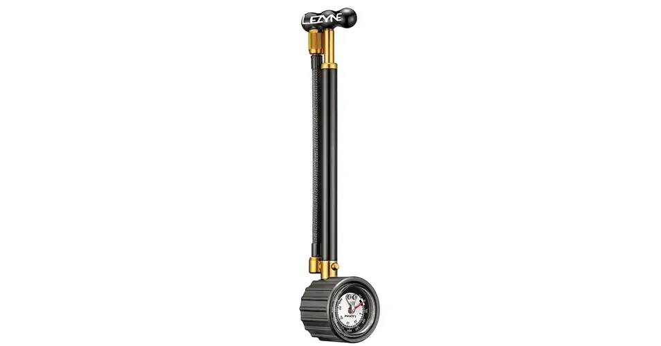 Akció Lezyne Shock Drive analóg nyomásmérős teleszkóp pumpa, 27,5 bar, fekete-arany