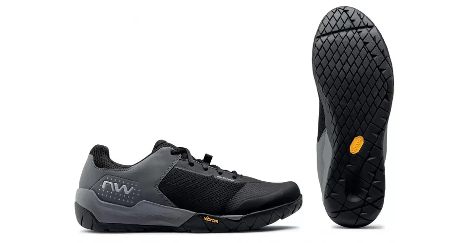 Azonnal elérhető Northwave Flat Multicross BMX-Freeride kerékpáros cipő, fekete, 45-ös